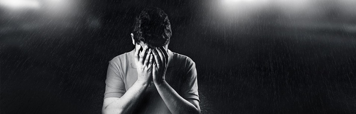 خمسة أفكار لاستعادة التركيز عندما تصاب بالاكتئاب أو الحزن الموسمي